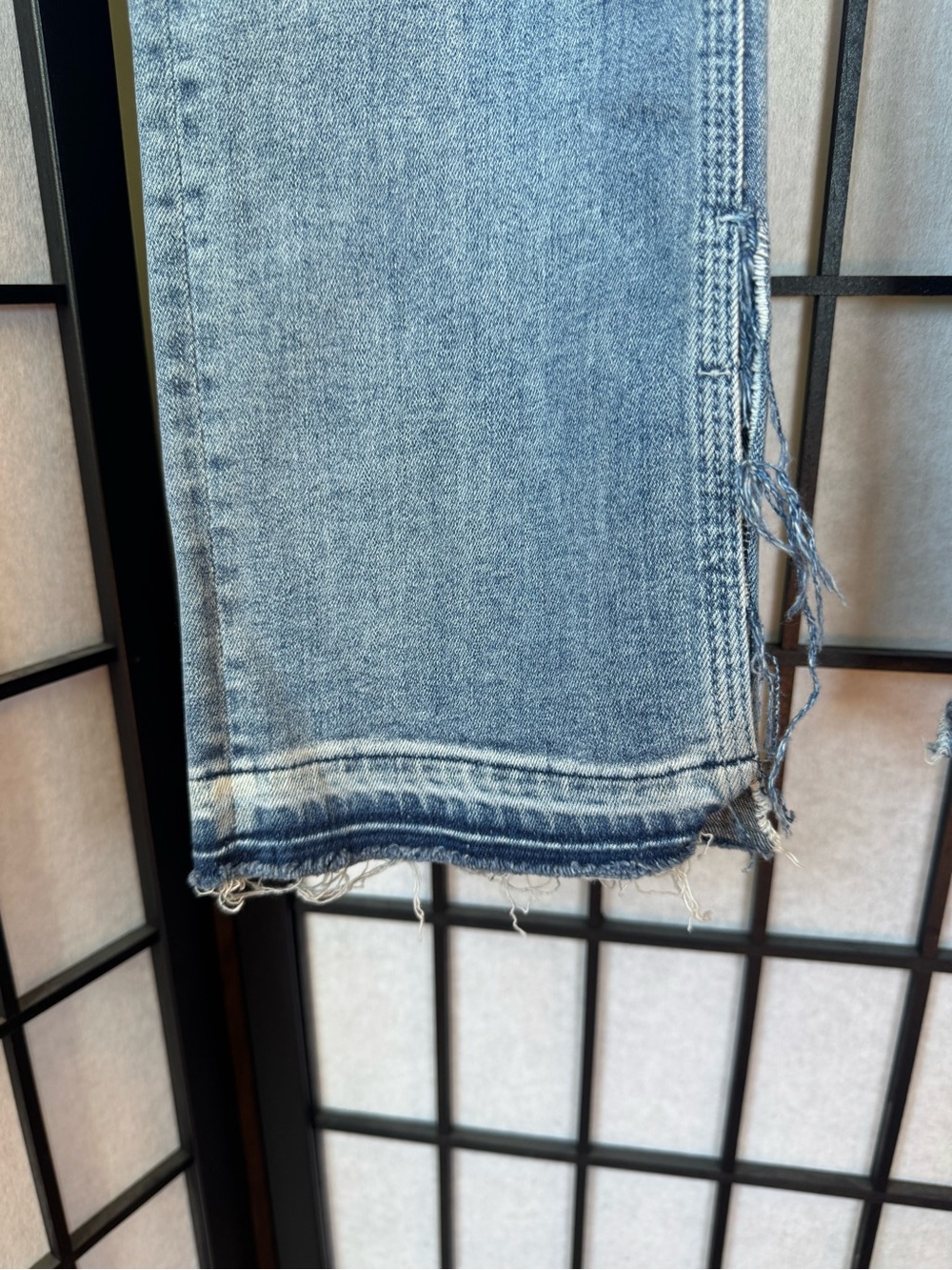 MOTHER Rascal Slit Hem Undone Jeans - Picture 4 of 8